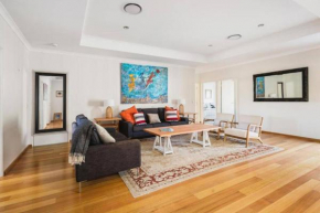 Oakmont Villa Private Escape on golf course, Dunsborough